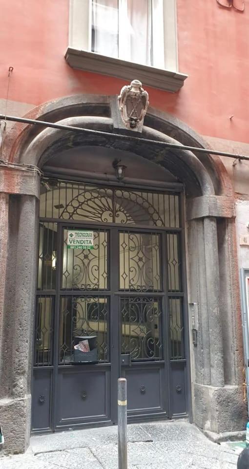 Traversa Toledo, Intero Appartamento Al Plebiscito 나폴리 외부 사진